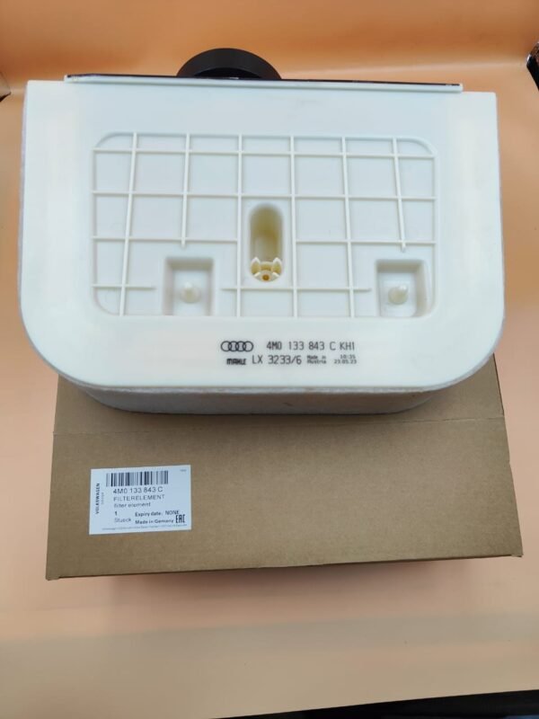 Air filter 4M0 133 843 C